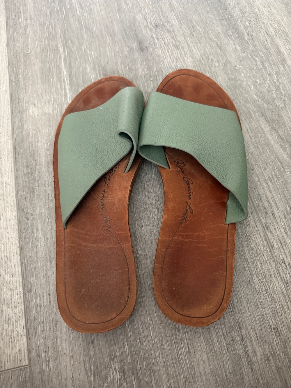 Roxy Seafoam Green Leather Slide Sandals